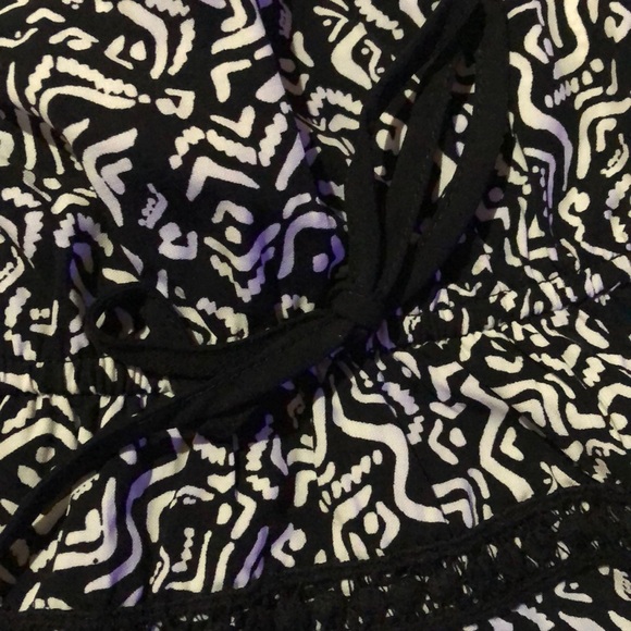 Top - Picture 3 of 4